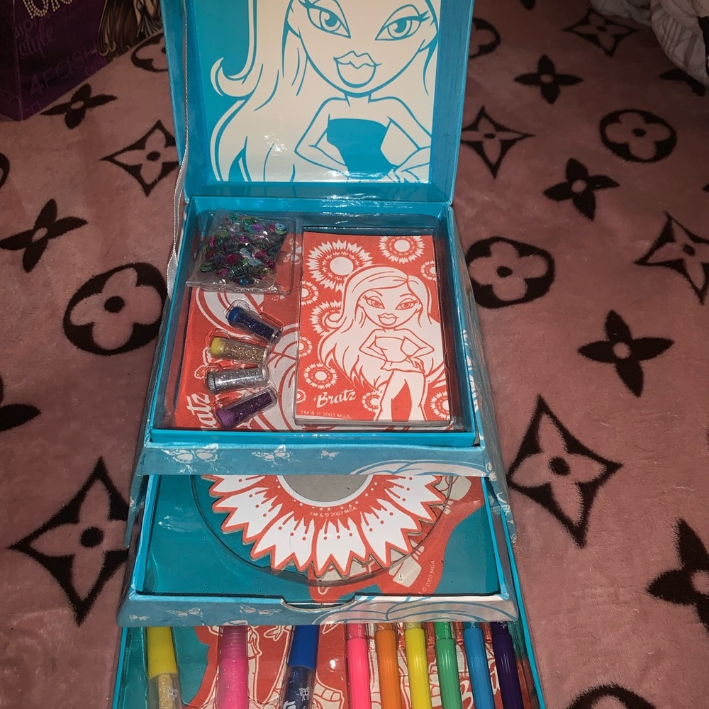 Bratz art box